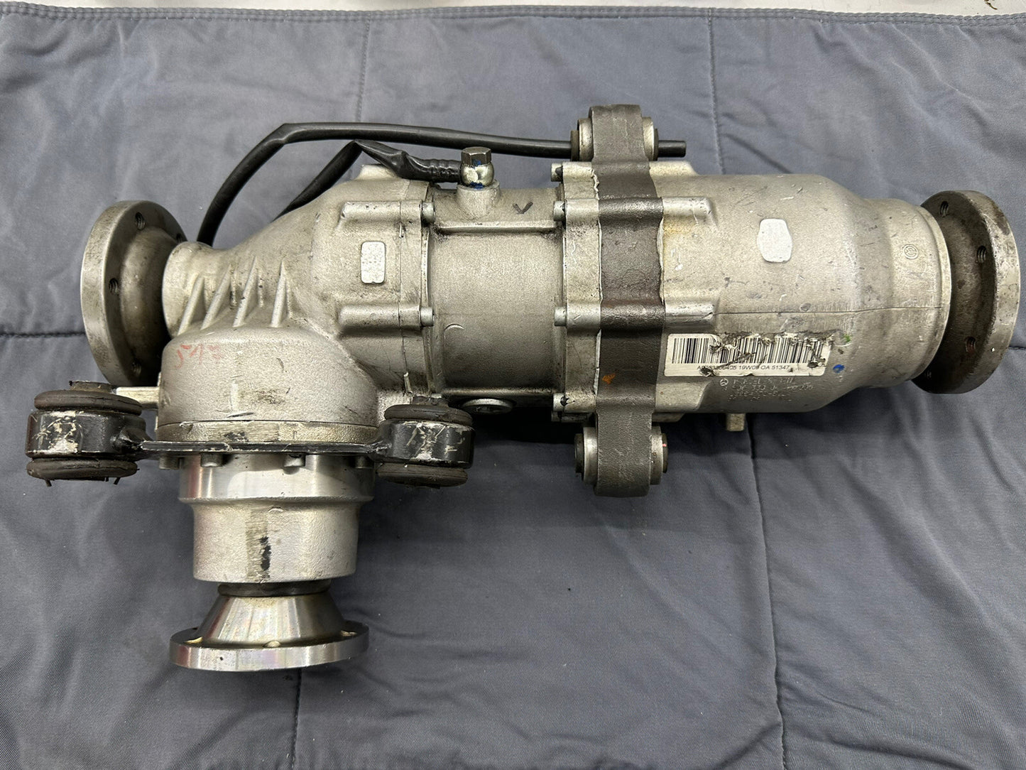 VORDERACHSGETRIEBE DIFFERENTIAL VORNE MERCEDES SPRINTER W906 W907 A9063300405