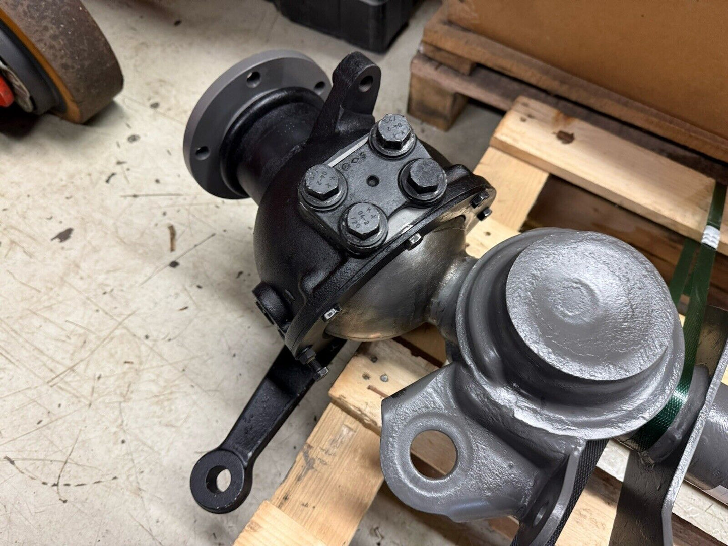 MERCEDES G-KLASSE W463 W461 VORDERACHSE DIFFERENTIAL INSTANDSETZUNG REPARATUR