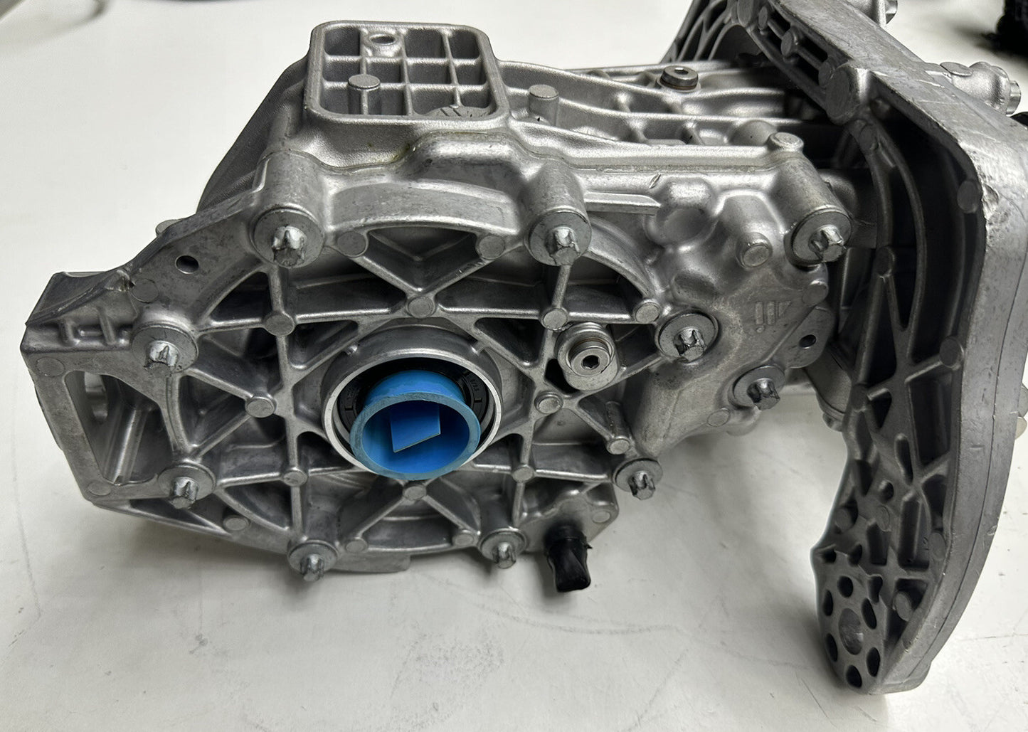 MERCEDES DIFFERENTIAL HINTEN A B KLASSE CLA GLA GLB ALLE MOTORISIERUNGEN
